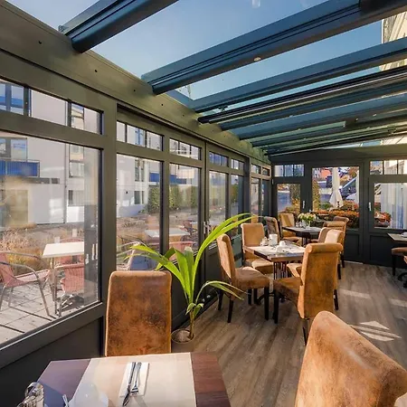 Hotel Strandhus 3*