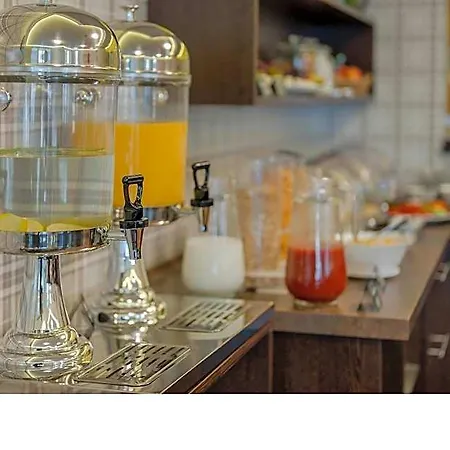 Hotel Strandhus 3*