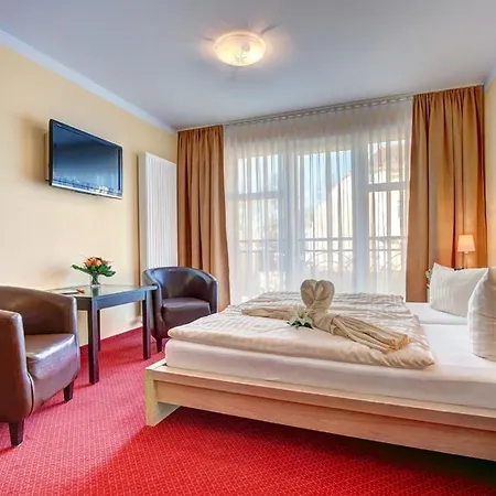 Hotel Strandhus Ostseebad Heringsdorf
